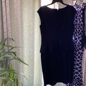 Navy blue pentullum dress size 12 Nine&Co never used